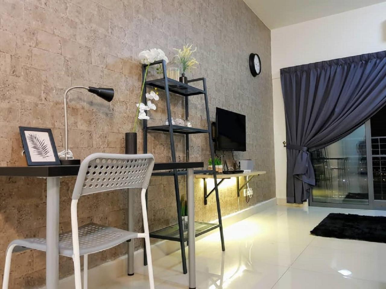 Puchong 8-12 Pax 5Min Lrt Cozy Apartment Ioi Mall Esterno foto